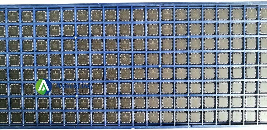  PIC18F46K22-I/PT MCU